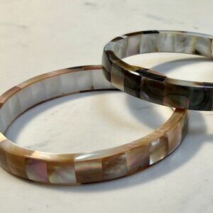 SALE!  2 Beautiful Tahitian Mother of Pearl Bracelets/Bangles & Gift Bag